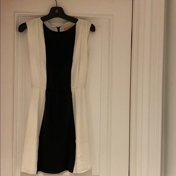 Black and white dress - Picture 1 of 1